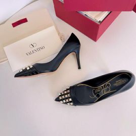 Picture of Valentino Shoes Women _SKUfw142458802fw